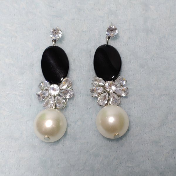 Black and White Drop Earrings